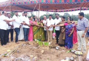 ಮಹಿಳಾ ಸಹಕಾರ ಸಂಘದ ನೂತನ ಡೈರಿ ಕಟ್ಟಡ ಕ್ಕೆ ಭೂಮಿಪೂಜೆ