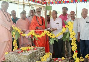 Foundation stone laying of Srisomeshwara Mahal by Jagadguru of Srimadrambhapuri