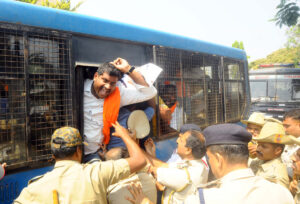 ಸಚಿವ ಶಿವರಾಜ್ ತಂಗಡಗಿ ಹೇಳಿಕೆ ಖಂಡಿಸಿ ಬಿಜೆಪಿ ಯುವ ಮೋರ್ಚಾ ಕಾರ್ಯಕರ್ತರ ಪ್ರತಿಭಟನೆ