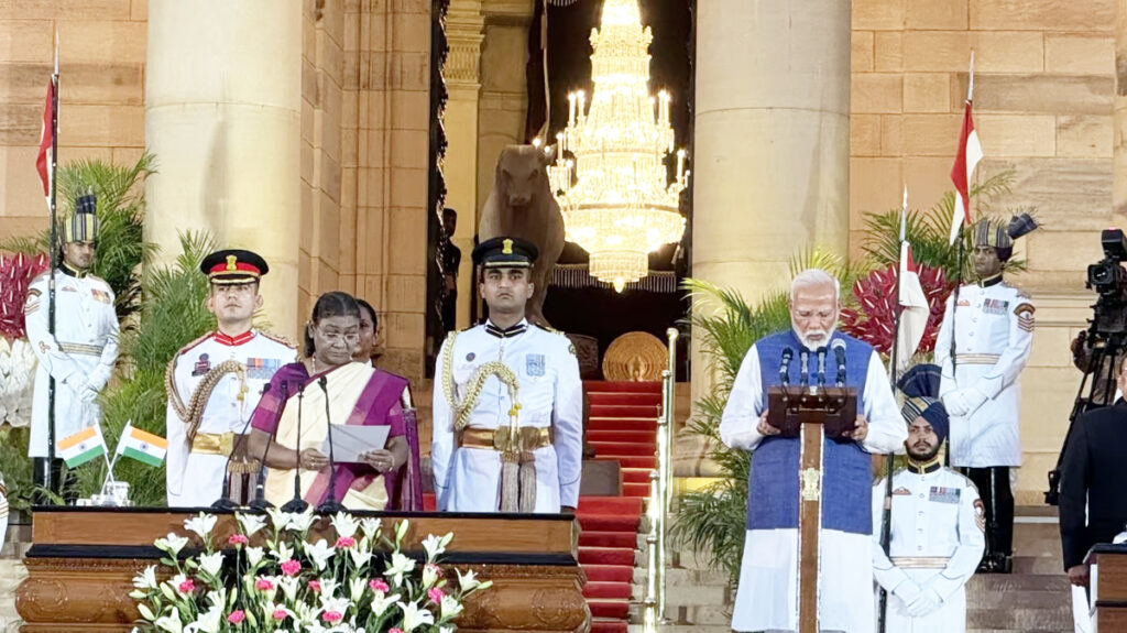 3ನೇ ಅವಧಿಗೆ ಪ್ರಧಾನ ಮಂತ್ರಿಯಾಗಿ ನರೇಂದ್ರ ಮೋದಿ ಪ್ರಮಾಣ ವಚನ ಸ್ವೀಕಾರ