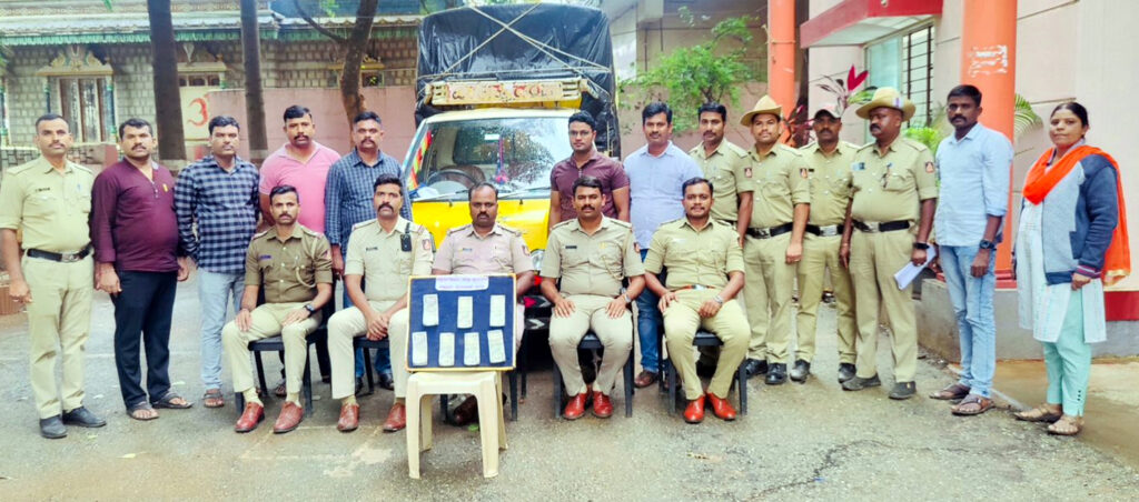 ದನಕಳ್ಳತನ ಮಾಡುತ್ತಿದ್ದ ಆರೋಪಿಗಳ ಬಂಧನ