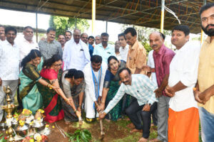 ಆಜಾದ್ ಪಾರ್ಕ್ ಗಣಪತಿ ಪೆಂಡಾಲ್‌ಗೆ ಗುದ್ದಲಿ ಪೂಜೆ