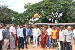 ಪೌರ ಕಾರ್ಮಿಕರ ದಿನಾಚರಣೆ ಅಂಗವಾಗಿ ಏರ್ಪಡಿಸಲಾಗಿದ್ದ ಕ್ರೀಡಾಕೂಟ